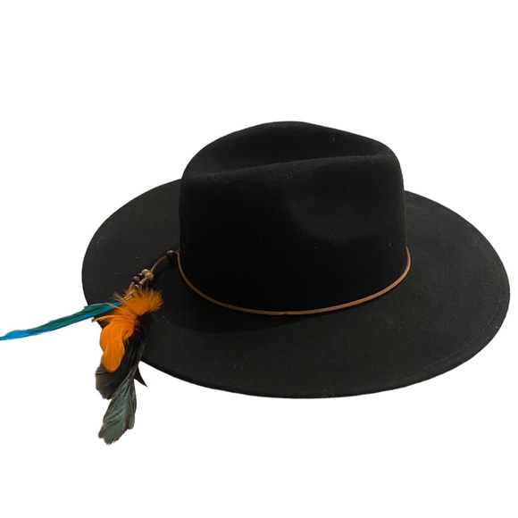Free People Accessories - Free People Marlow Felt Hat Rancher Black Wool Feathers Beads Adjustable O/S NEW